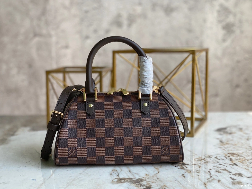 VINTAGE BAG LOUIS VUITTON 0812